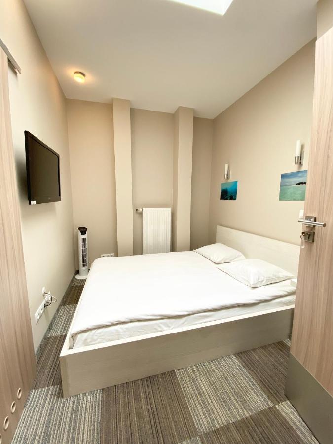 Promenada Hostel